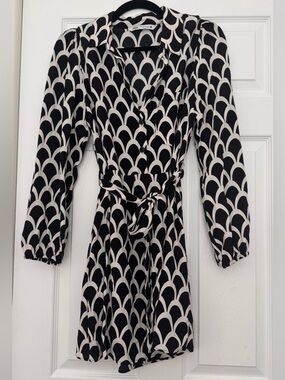 Zara Black and White Arch-Print Button Dress